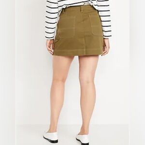Old Navy Women's Denim Carpenter Mini skirt Size 6